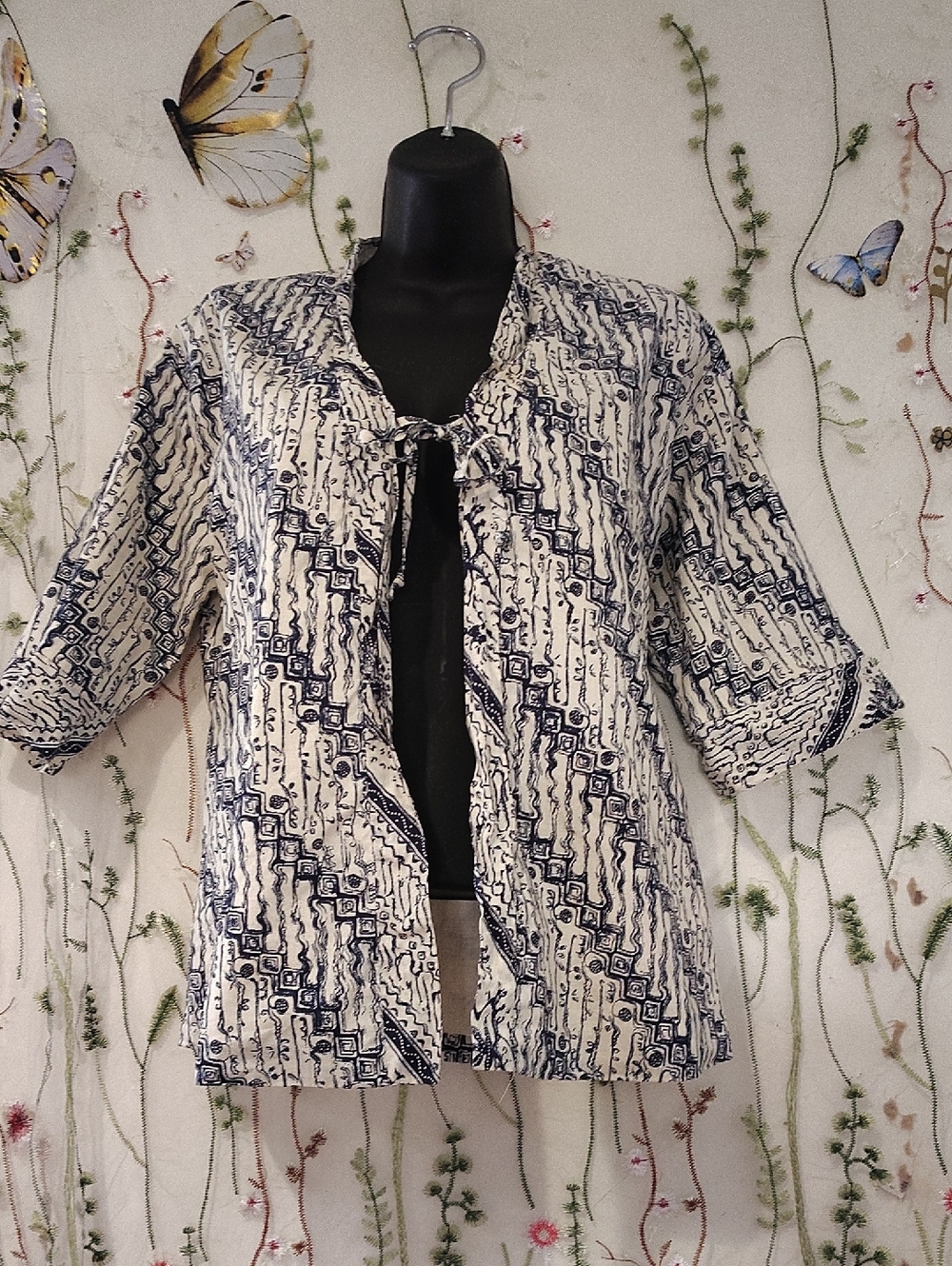 Rare Vintage Sears Hawaiian Fashion Cream & Navy Printed Open Front Comfy Light